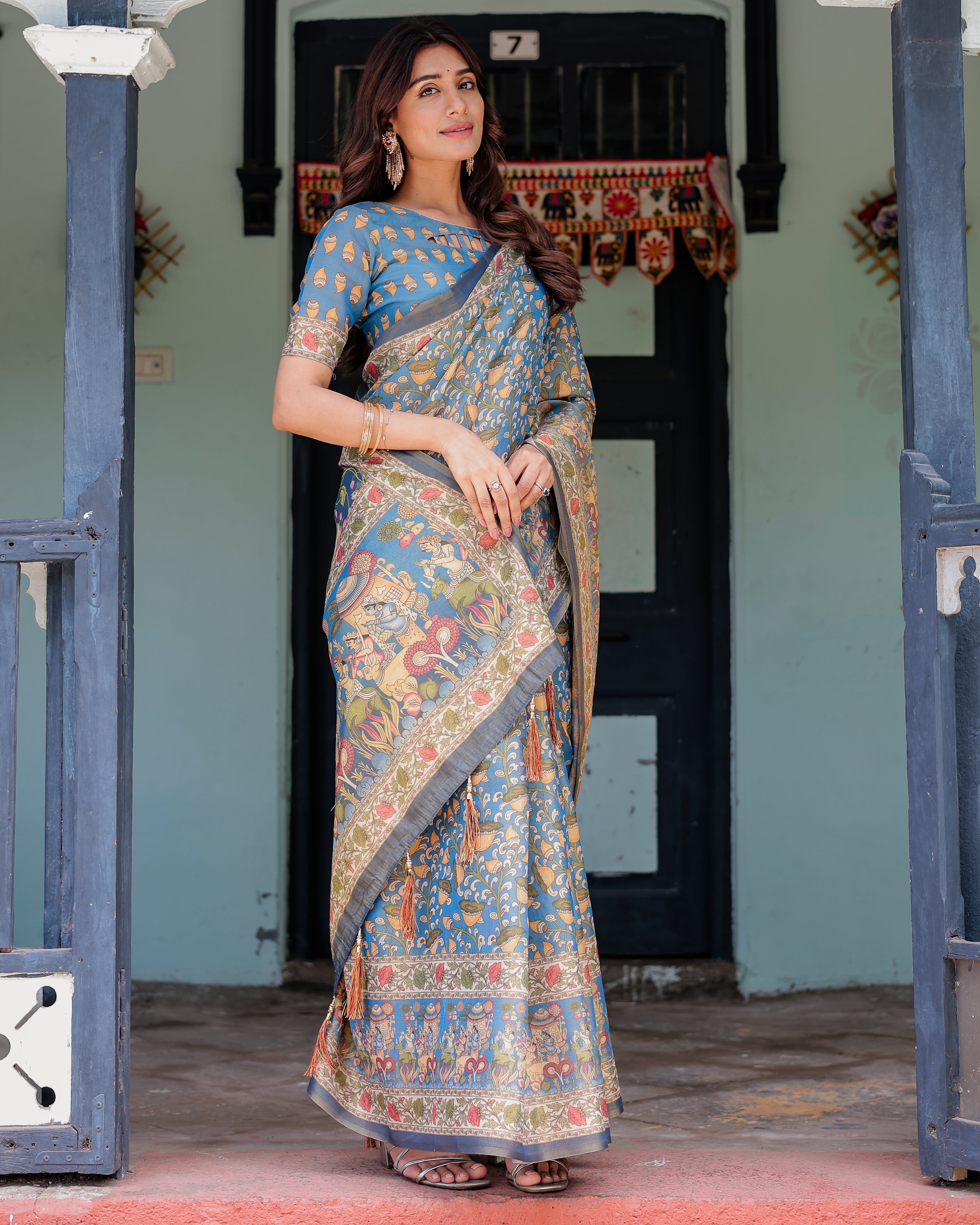 Divine Blue Handloom Cotton Saree with Shankh & Krishna Pallu Motifs – Temple Border & Tassels
