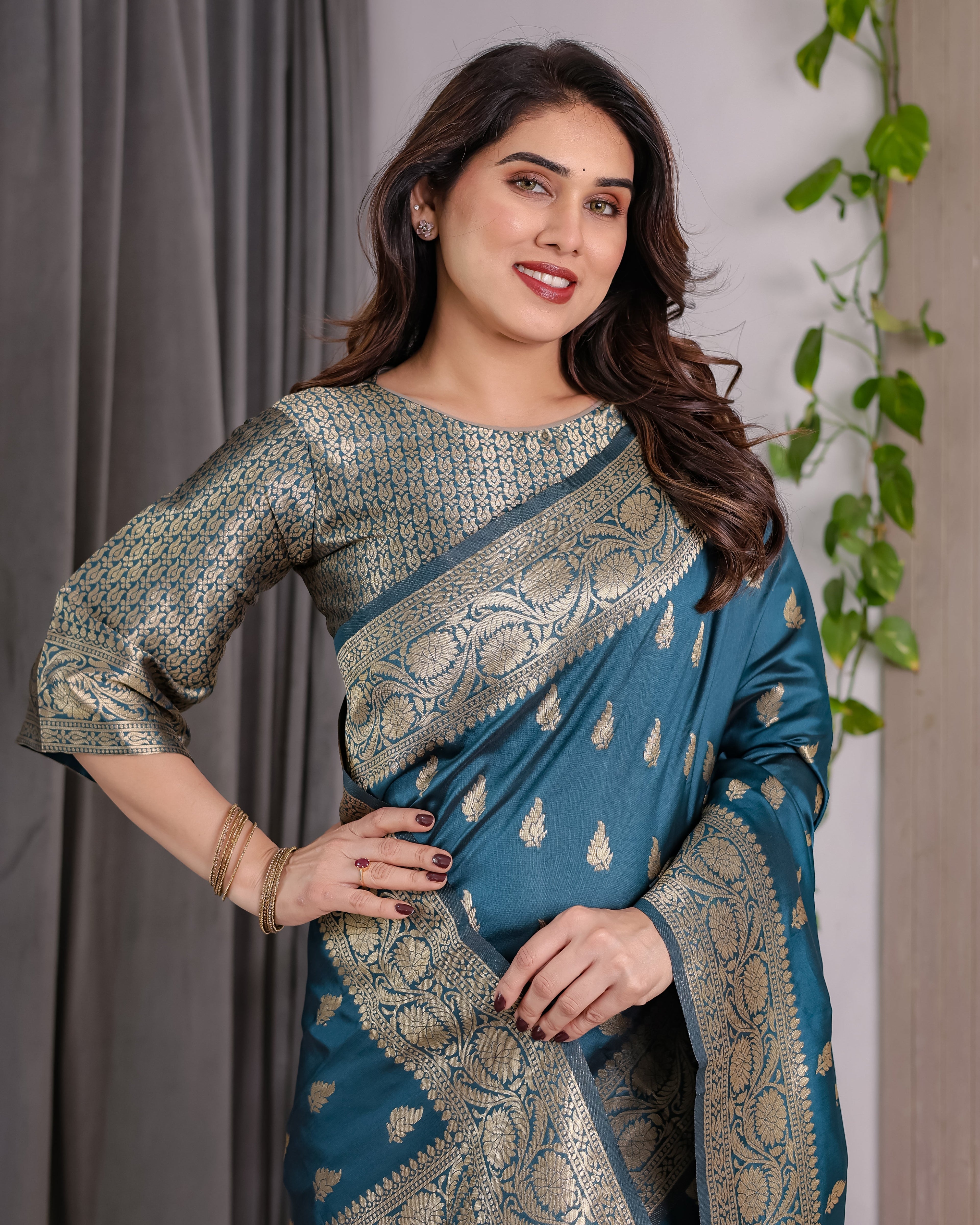 Peacock Blue Pure Kanjivaram Silk Saree with Gold Leaf Motifs & Ornate Floral Zari Border – 5.5m Saree + 0.8m Blouse Piece