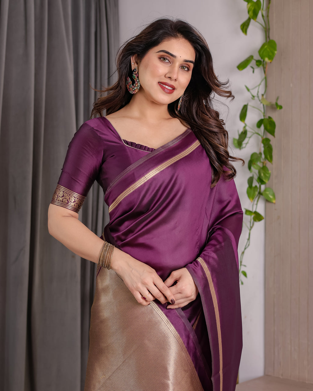 Royal Purple Soft Kanjivaram Silk Saree with Antique Gold Zari Pallu & Blouse | 5.5m Saree + 0.8m Blouse Piece