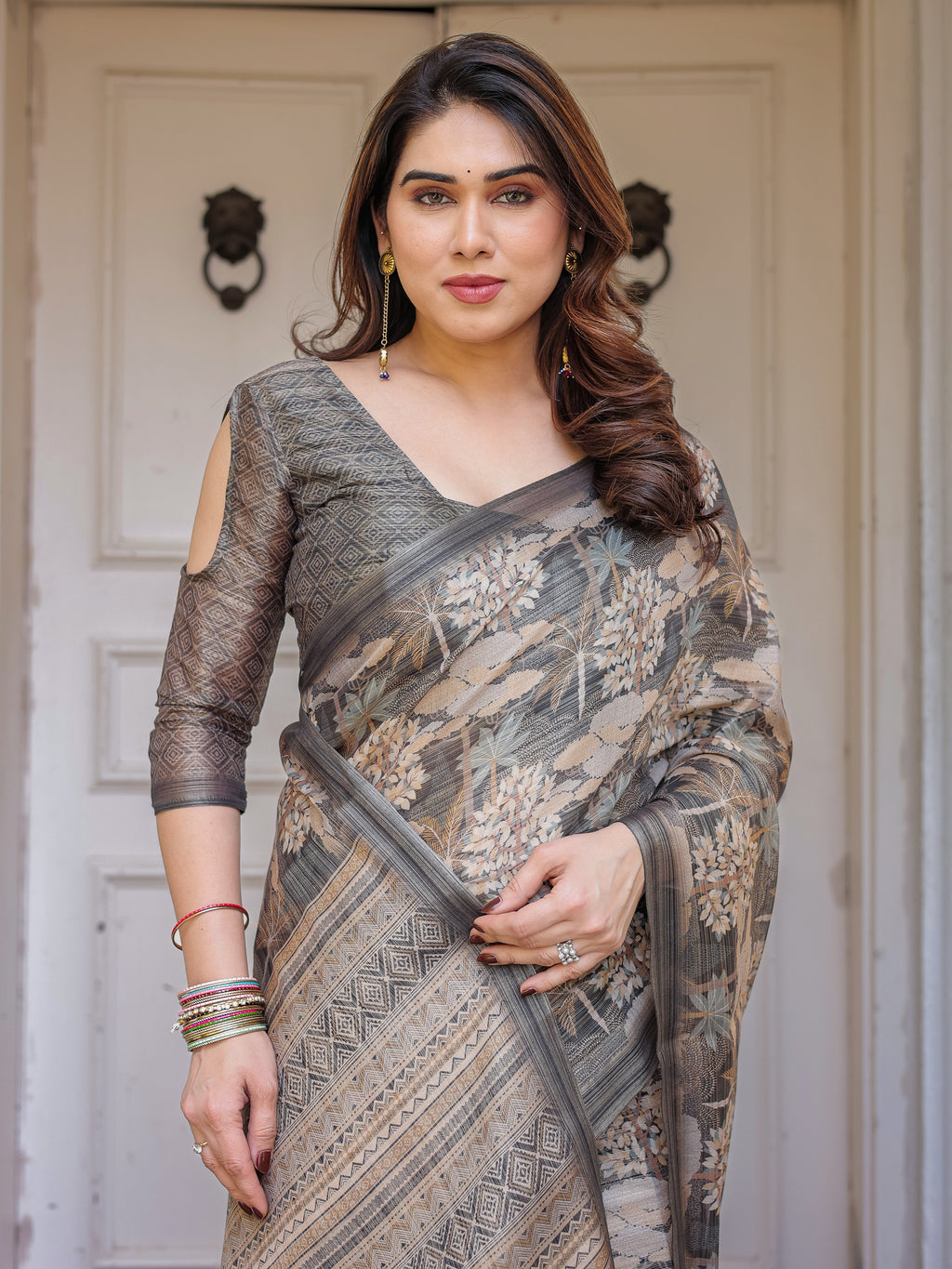 Taupe Grey & Beige Floral Handloom Cotton-Linen Saree with Woven Pallu & Tassels – Classic Ethnic Wear