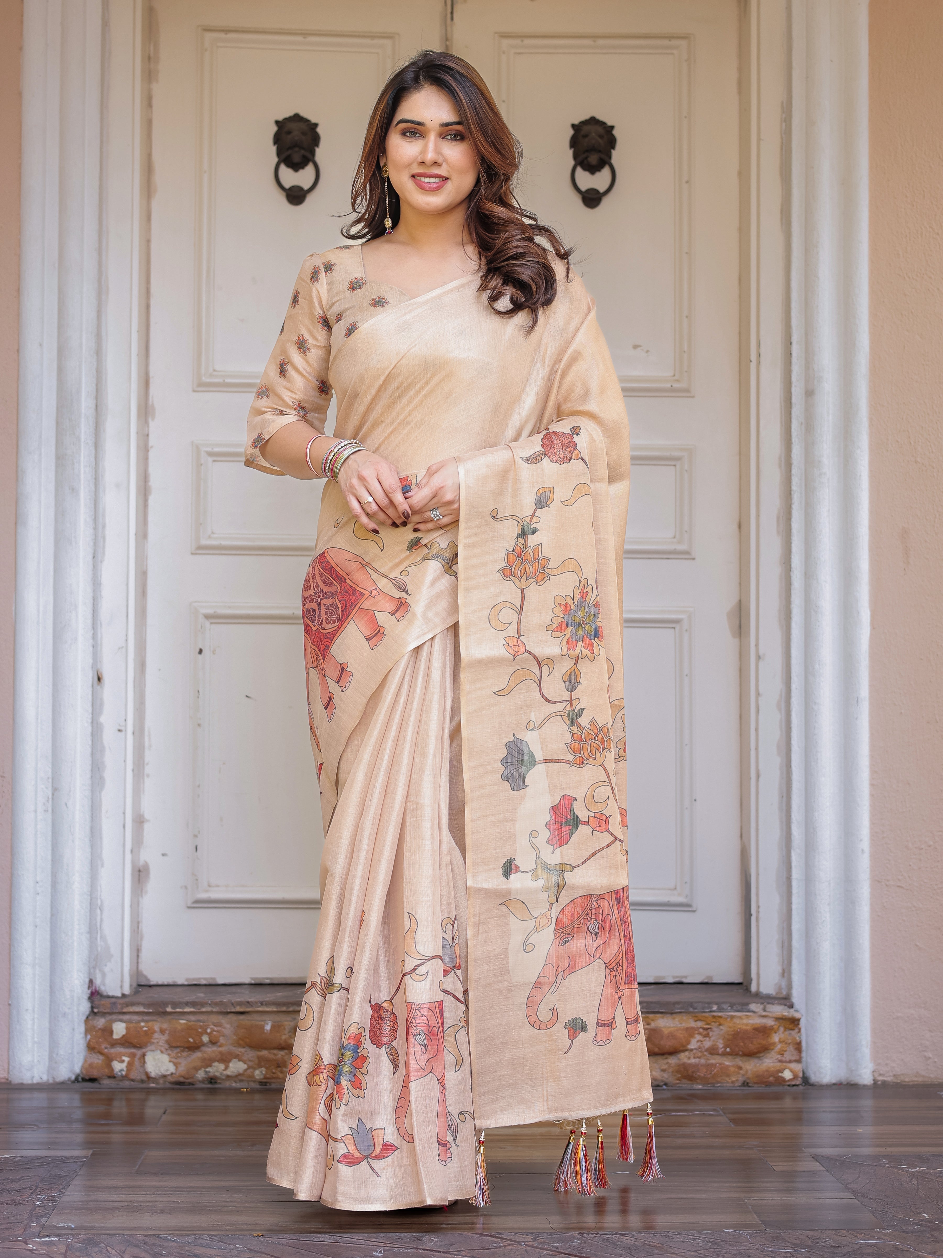 Beige Heritage Art Printed Handloom Cotton-Linen Saree with Elephant & Horse Motif Pallu and Tassels – Traditional Statement Wear