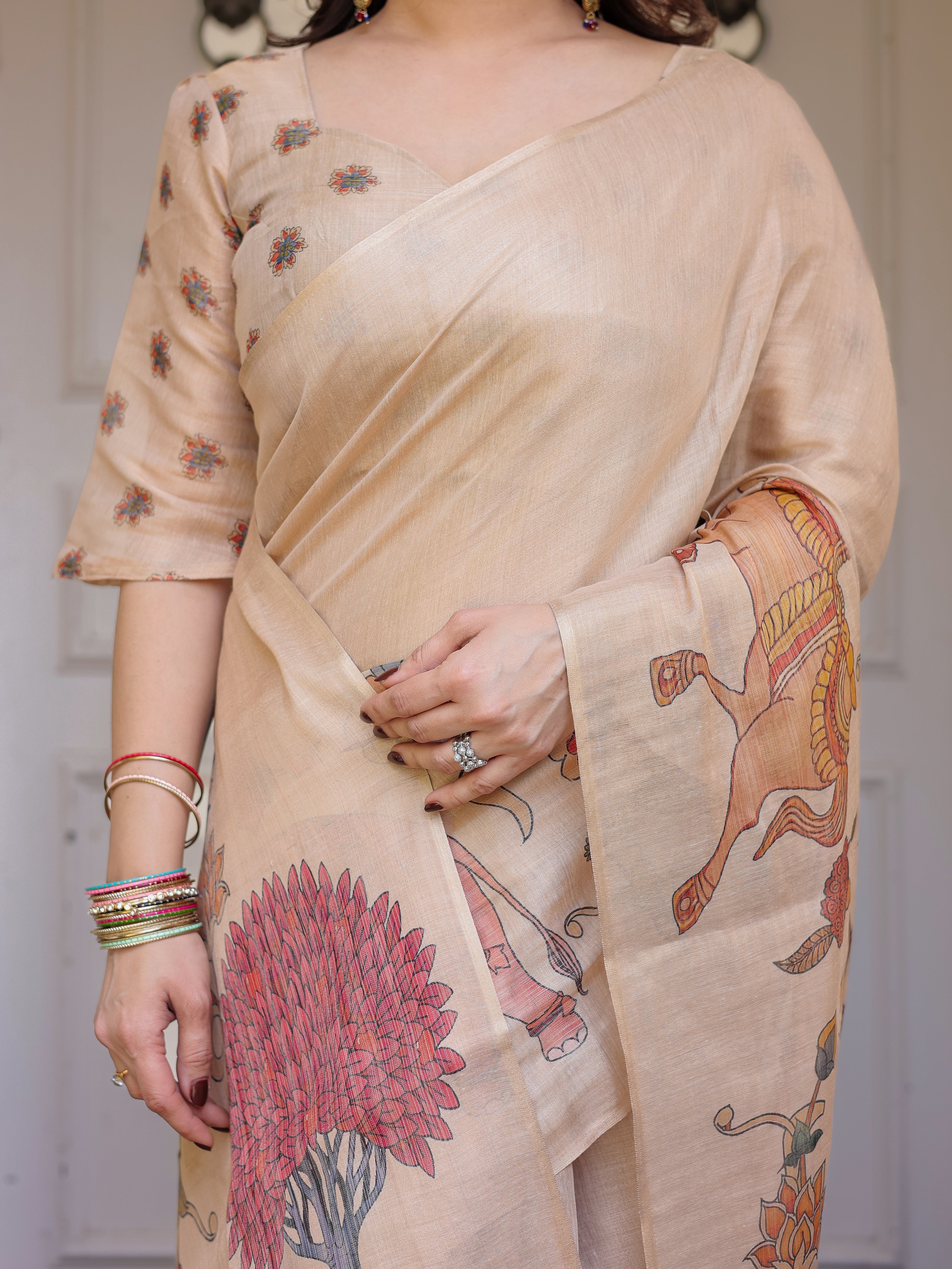 Beige Heritage Art Printed Handloom Cotton-Linen Saree with Elephant & Horse Motif Pallu and Tassels – Traditional Statement Wear