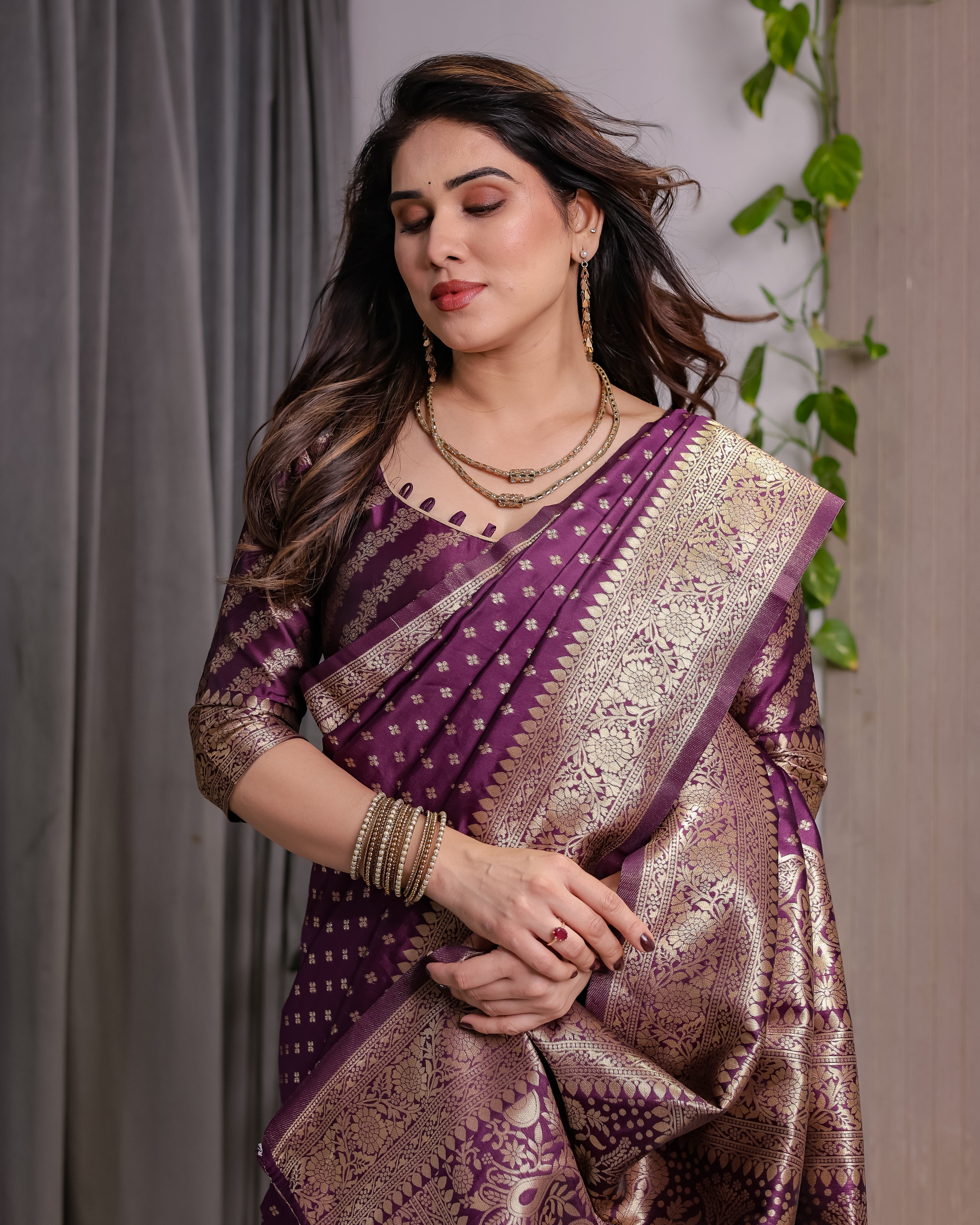 Royal Purple Pure Kanjivaram Silk Saree with Golden Zari Buttas & Rich Brocade Pallu | 5.5m Saree + 0.8m Designer Blouse Piece