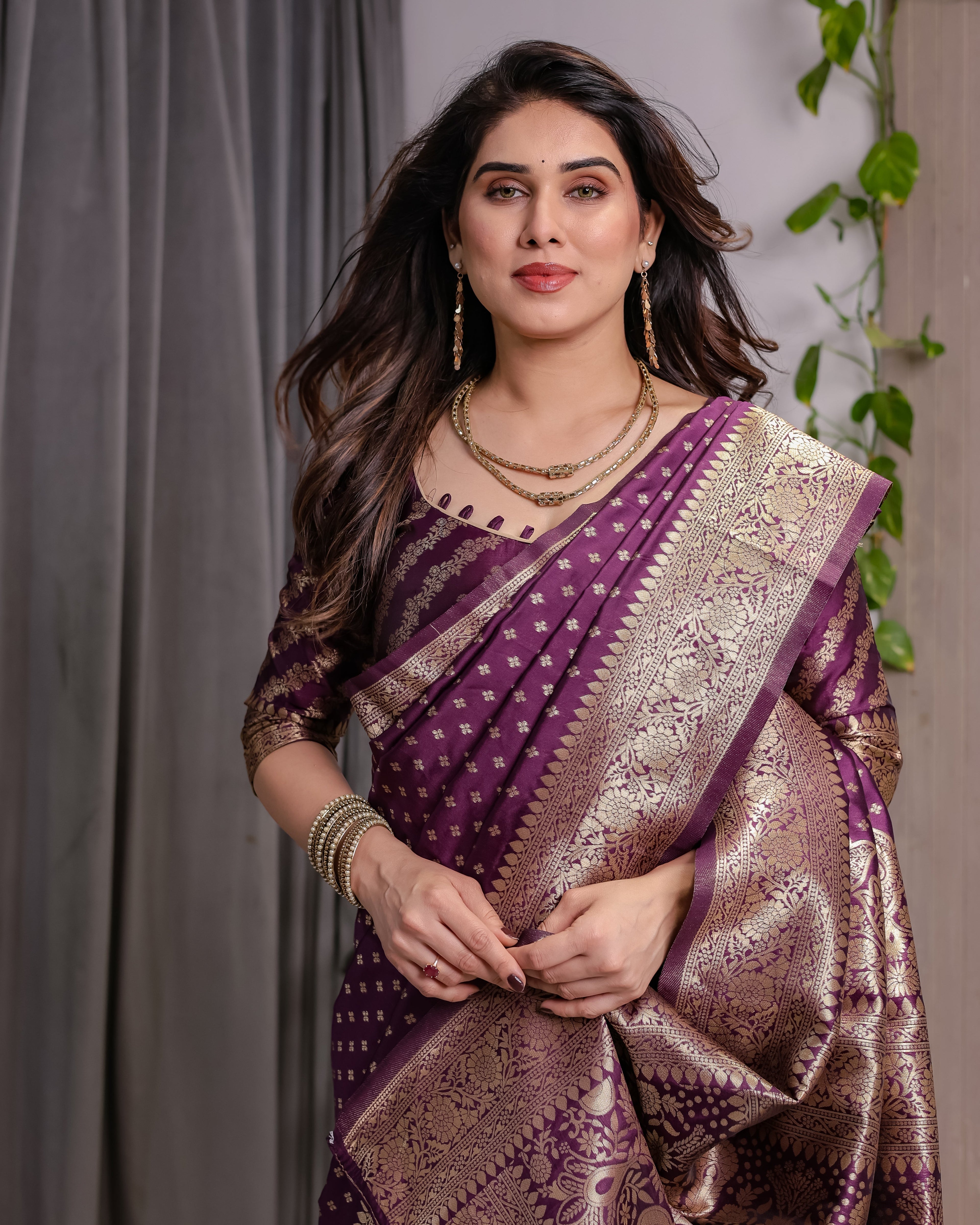 Royal Purple Pure Kanjivaram Silk Saree with Golden Zari Buttas & Rich Brocade Pallu | 5.5m Saree + 0.8m Designer Blouse Piece