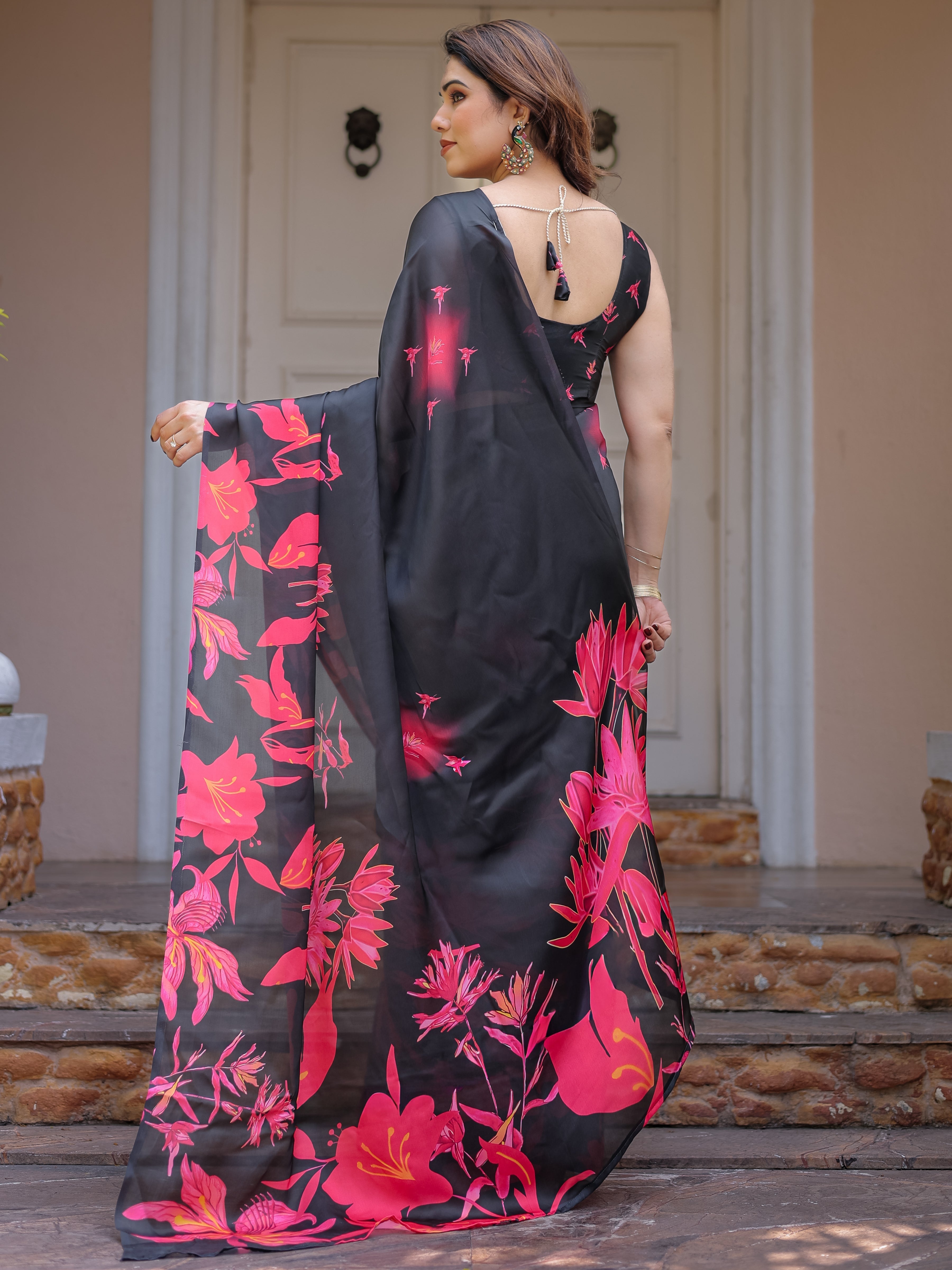 Black & Hot Pink Floral Printed Satin Georgette Saree with Matching Blouse – Statement Party & Evening Wear