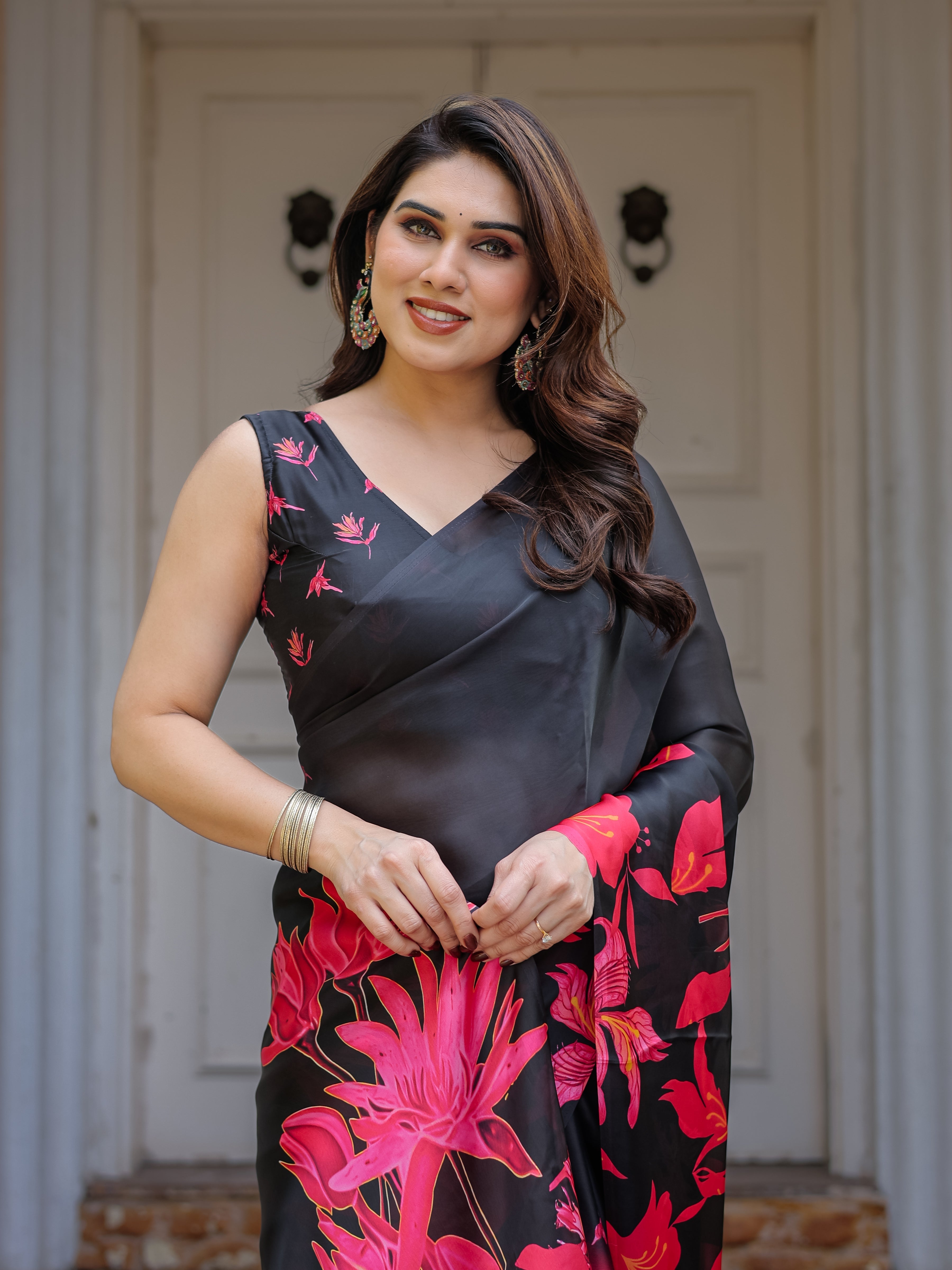Black & Hot Pink Floral Printed Satin Georgette Saree with Matching Blouse – Statement Party & Evening Wear