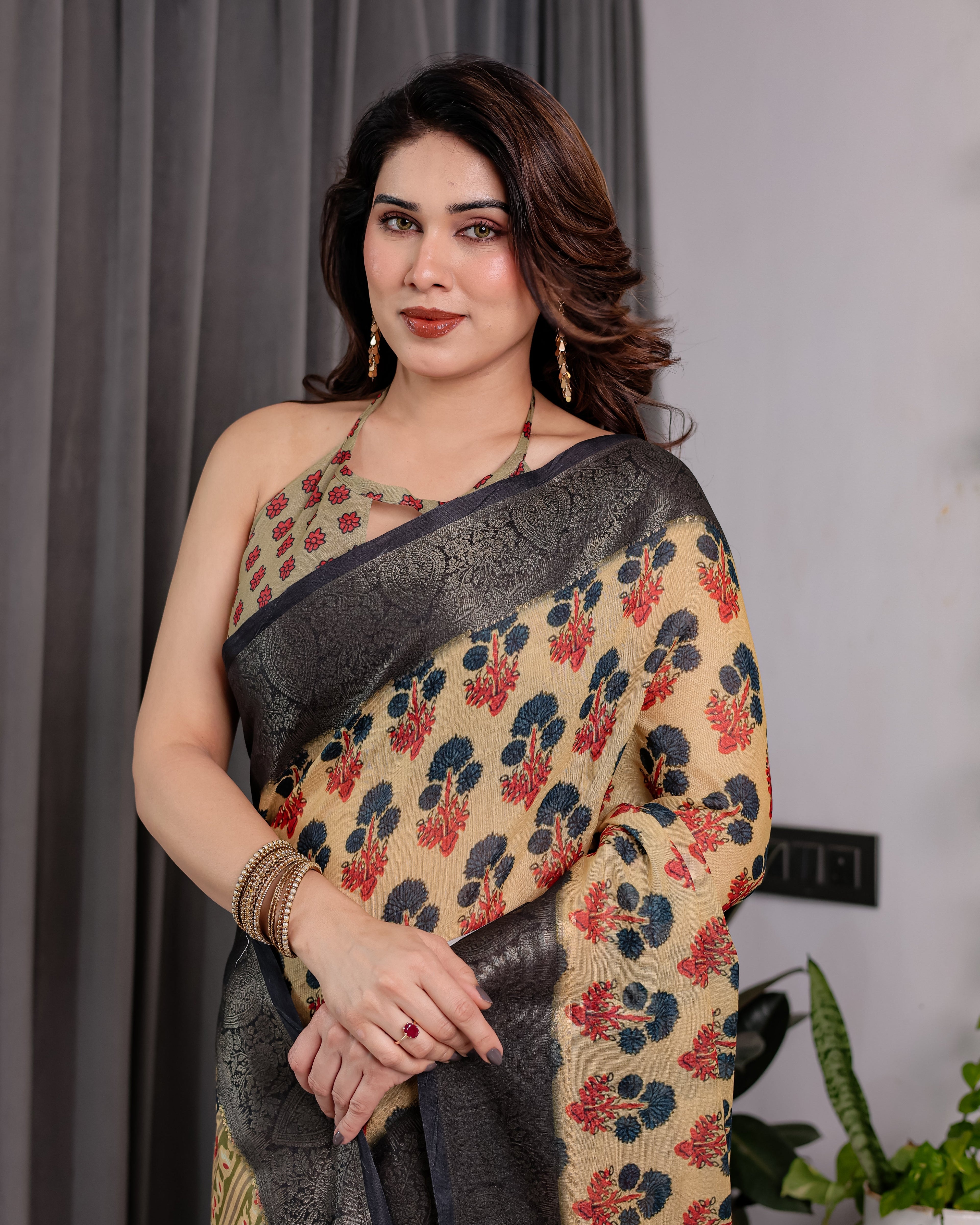 Beige Handloom Linen Saree with Red-Blue Floral Buttas & Ethnic Pallu | Antique Black Zari Border & Tassels | Attached Blouse | 5.5m Saree + 0.8m Blouse