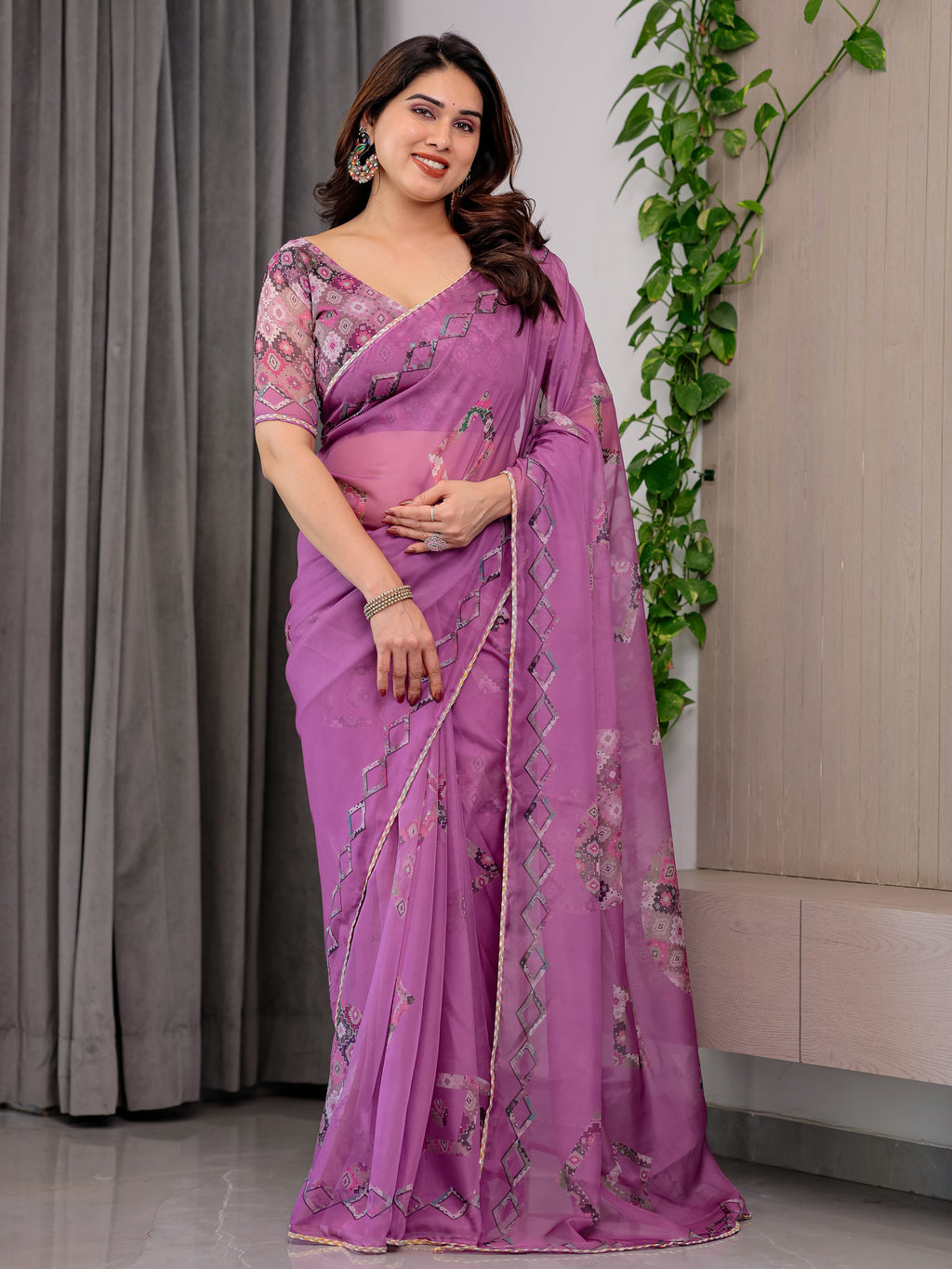 Royal Orchid Pink Printed Organza Saree with Geometric Motif Design & Multicolour Lace Border | Designer Lightweight Organza Saree with Attached Blouse Piece | Elegant Festive Wear Saree