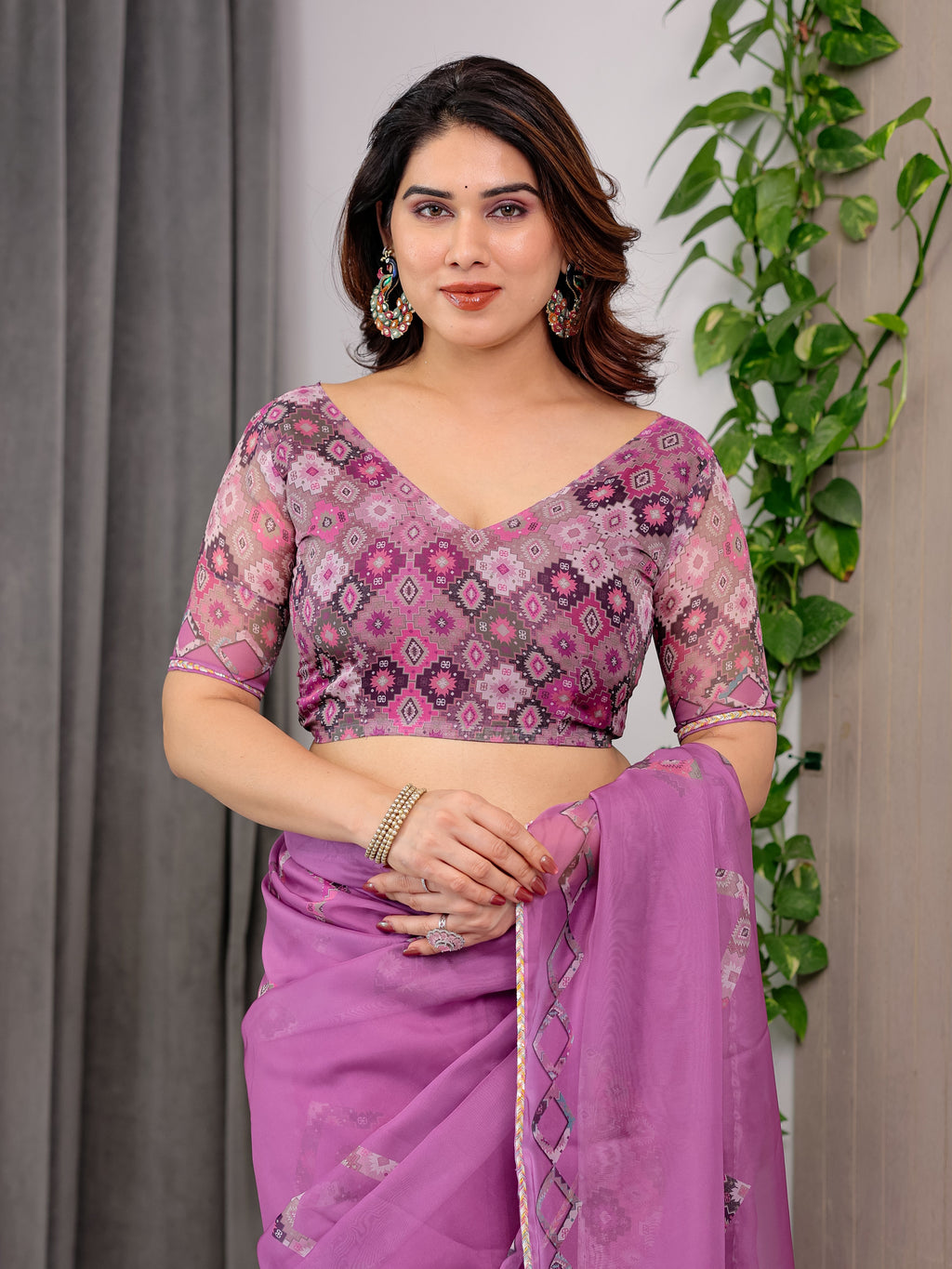Royal Orchid Pink Printed Organza Saree with Geometric Motif Design & Multicolour Lace Border | Designer Lightweight Organza Saree with Attached Blouse Piece | Elegant Festive Wear Saree