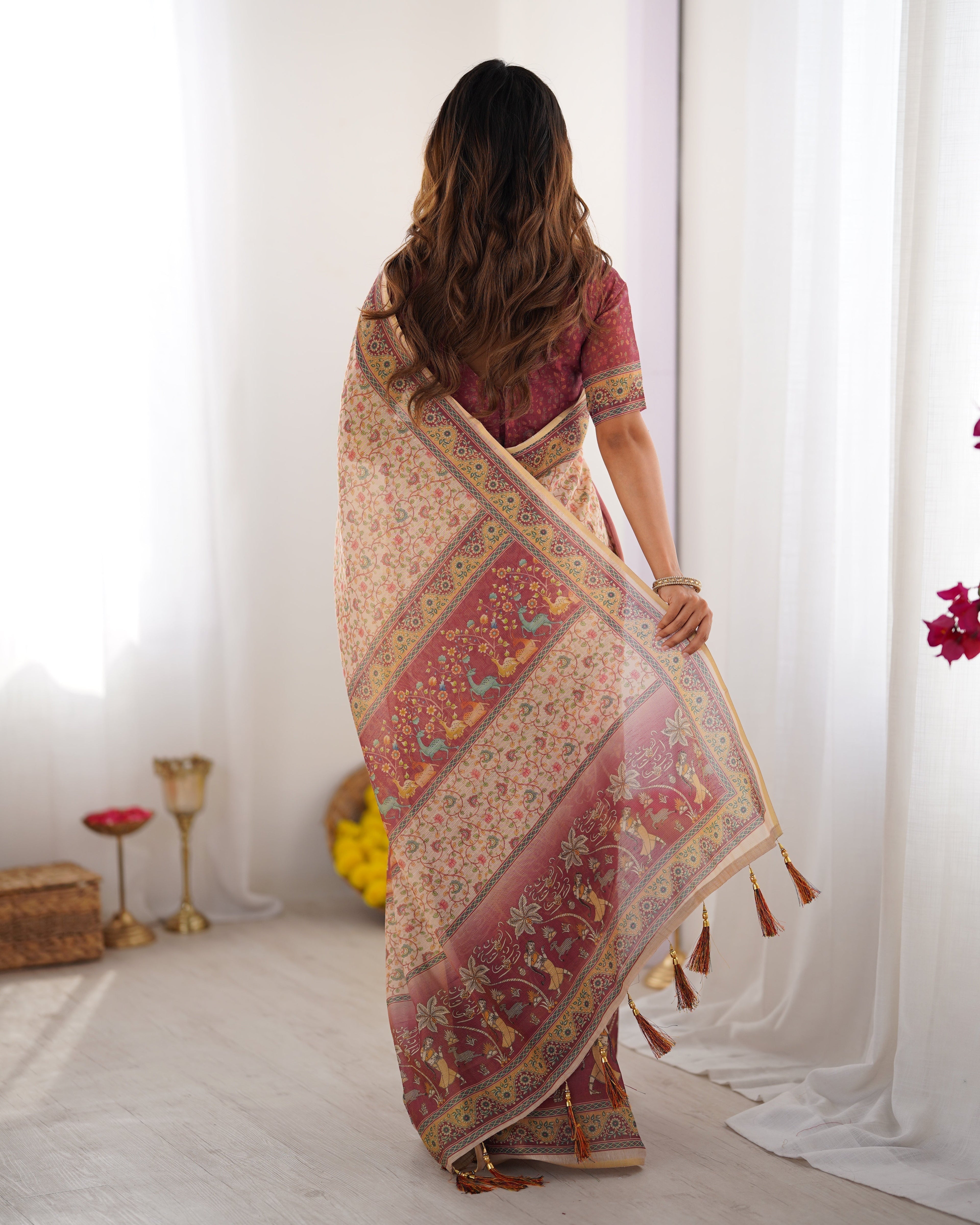 Beige & Mauve Handloom Cotton Saree with Floral Jaal, Peacock Motifs & Storytelling Pallu
