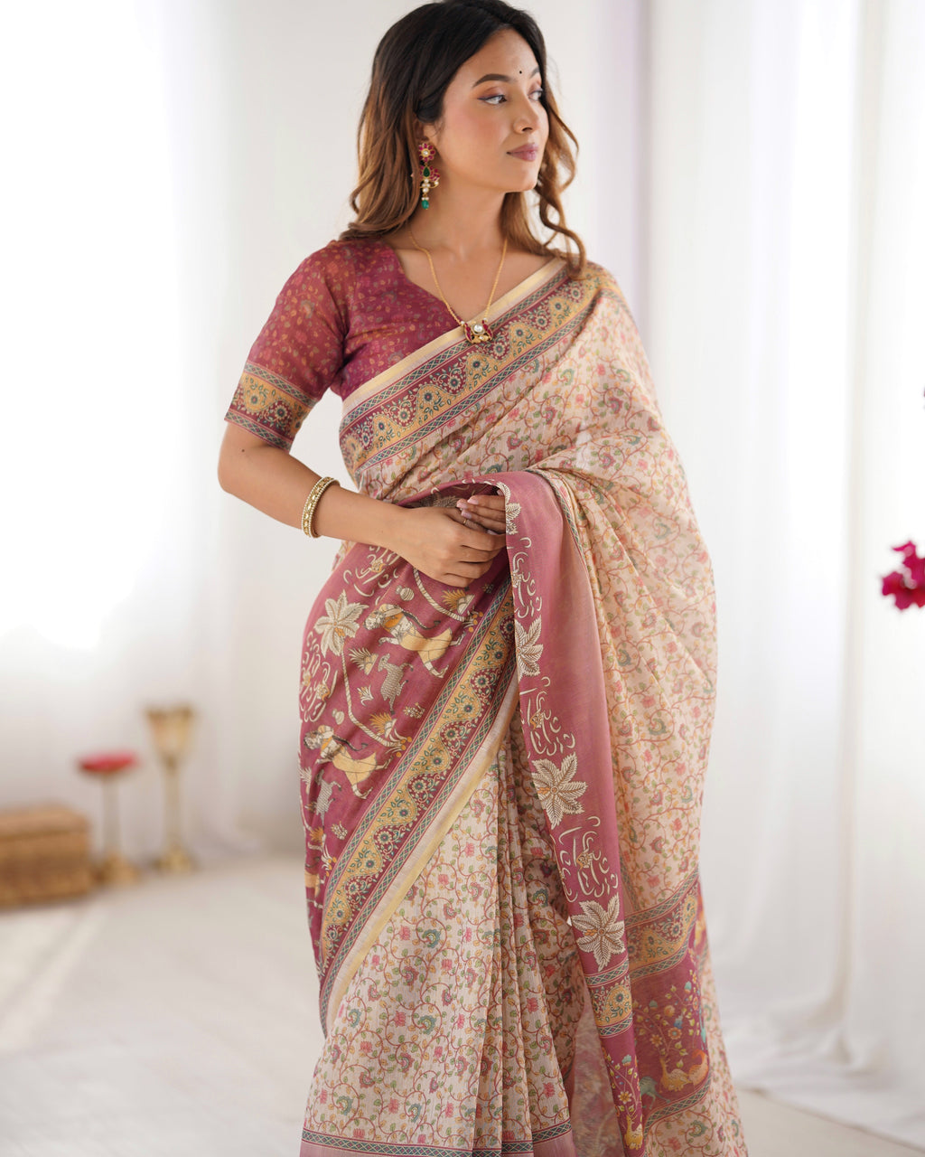 Beige & Mauve Handloom Cotton Saree with Floral Jaal, Peacock Motifs & Storytelling Pallu