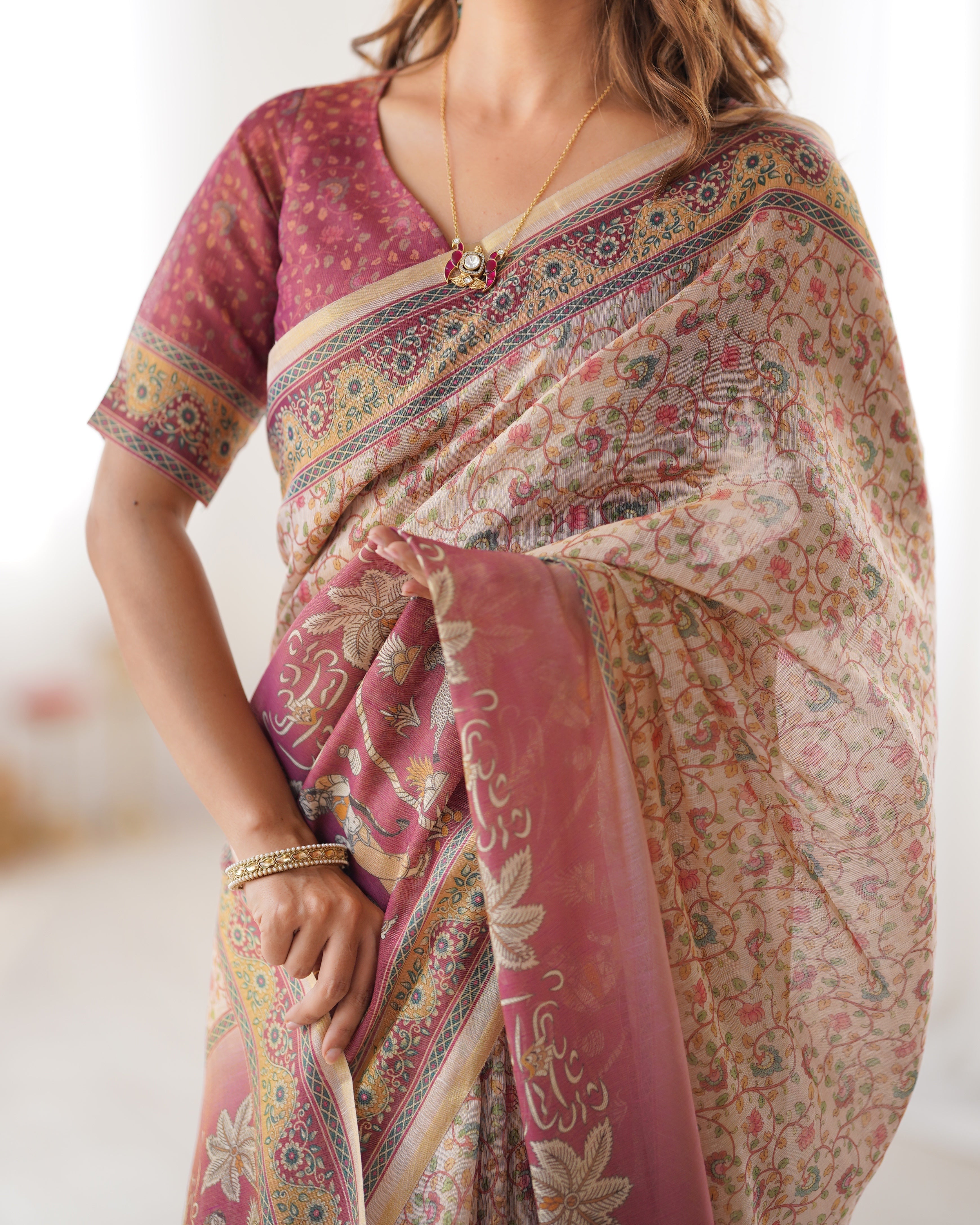 Beige & Mauve Handloom Cotton Saree with Floral Jaal, Peacock Motifs & Storytelling Pallu